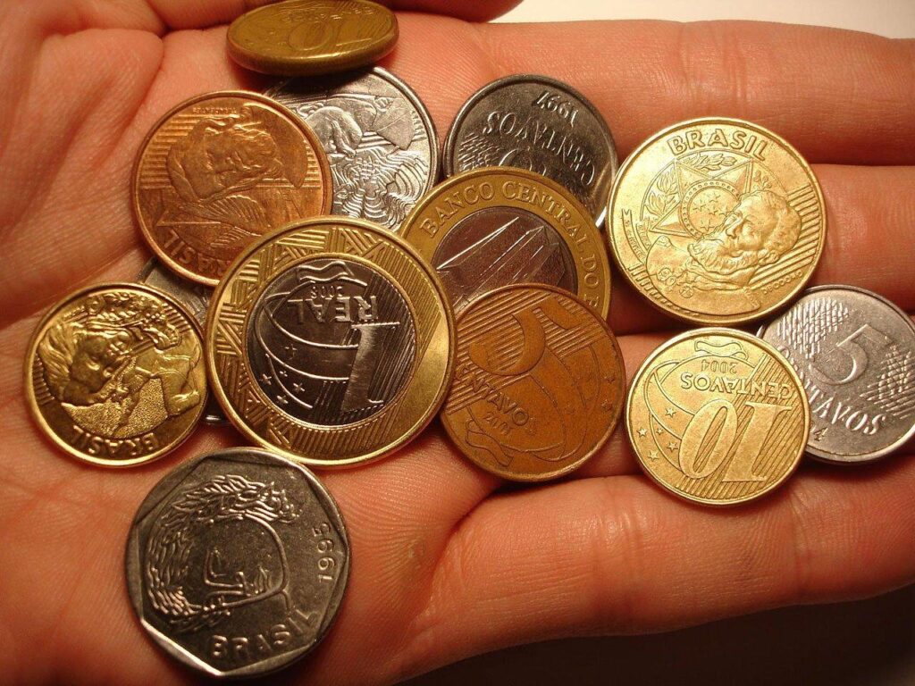 一人暮らしの料金支払いをコンビニで行う方法は？