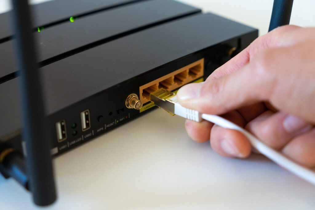 一人暮らしでルーターを再起動しても遅い原因は何ですか？