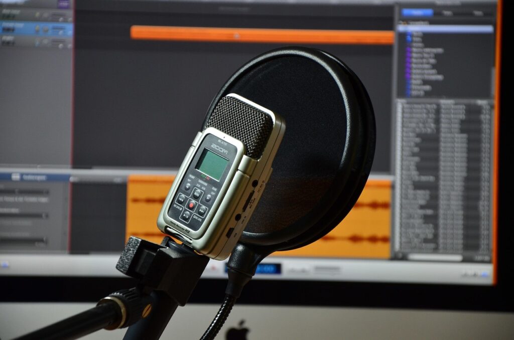 録音音声インターホンを活用した一人暮らしの安全対策とは？