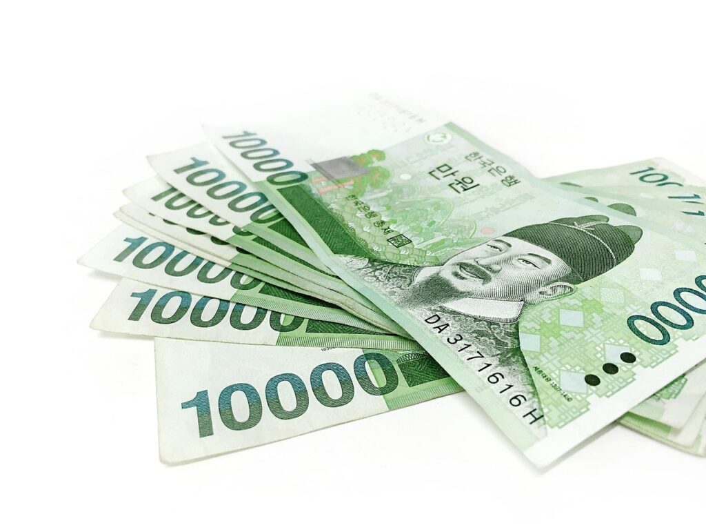 一人暮らしの月々の貯金目標はどのくらい設定すべき？
