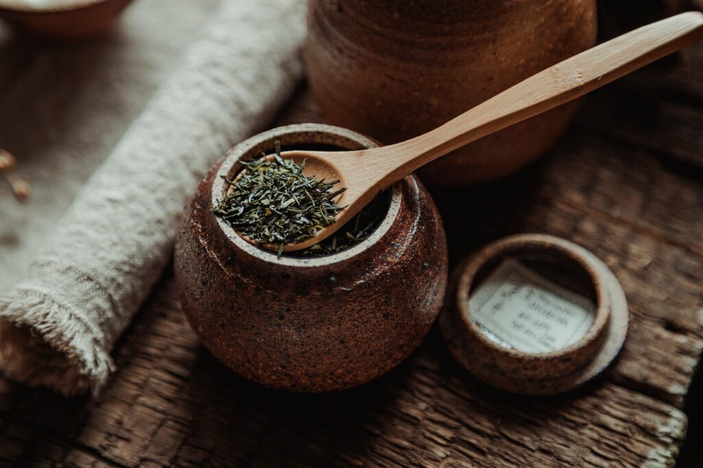 一人暮らしに必要な食器の最低限とは？