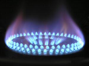 一人暮らしの電気ガス水道手続きはどうやって進めるべき？