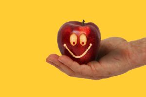 一人暮らしの栄養不足を解消するための具体的な対策は？